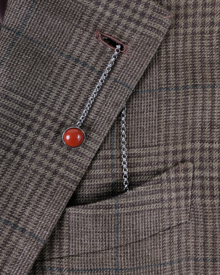 Lonewolf Lapel Chain