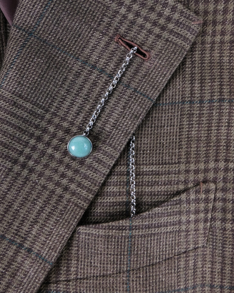 Lonewolf Lapel Chain